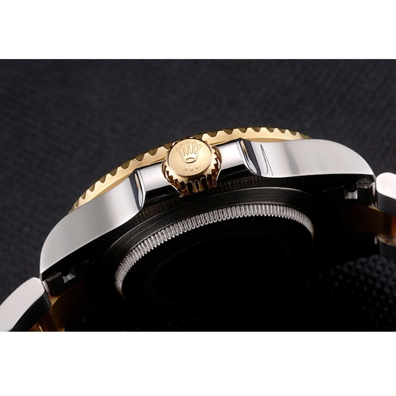 Aaa replica watch Steel Submariner Green Gold And Dial Two Bezel Rolex Swiss Tone Bracelet 0716